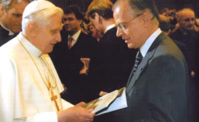 Jaime Antúnez con el Papa Benedicto XVI
